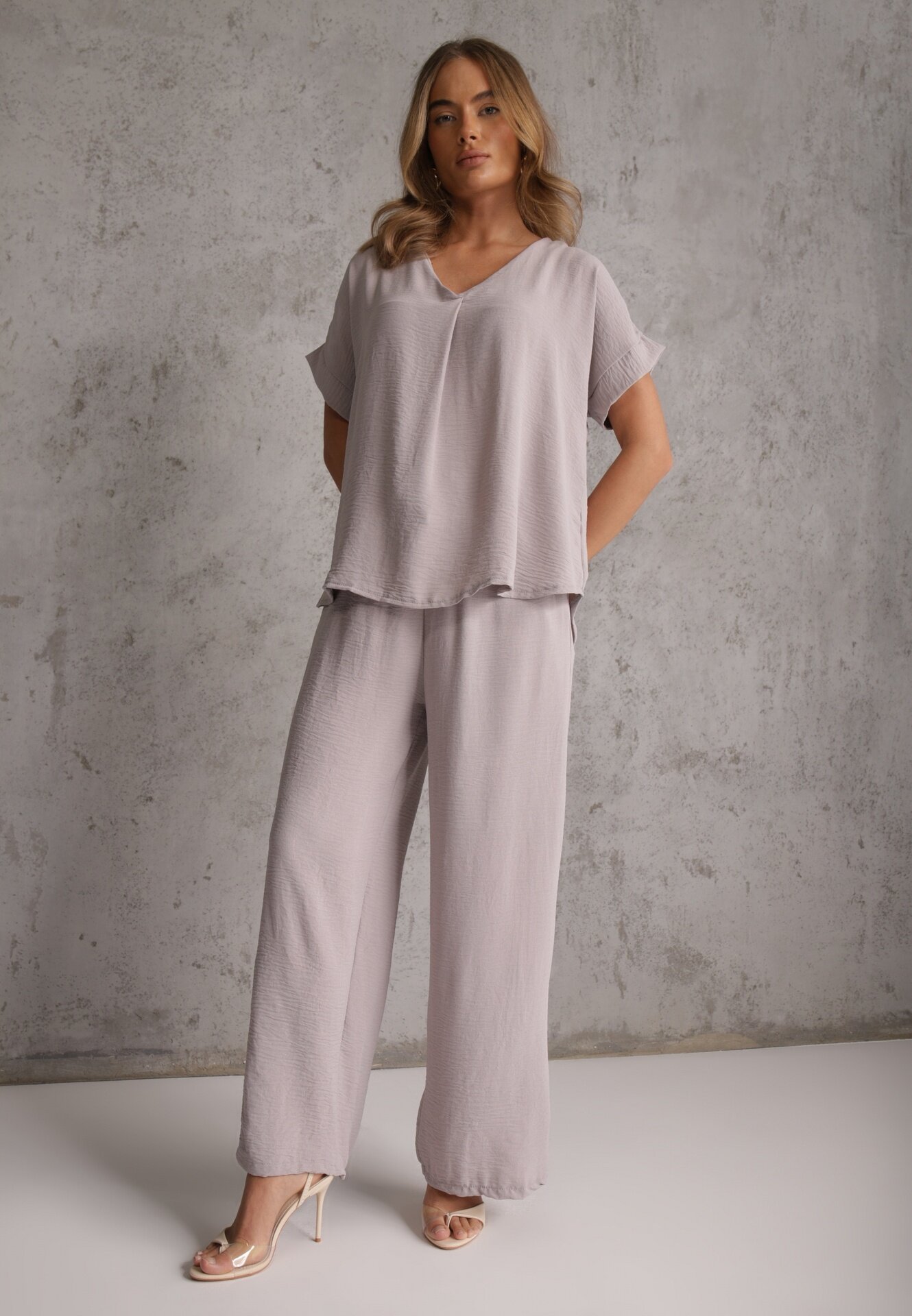 defox Set Gri deschis Bluză și Pantaloni Largi din Viscoză și Buzunare Efraria