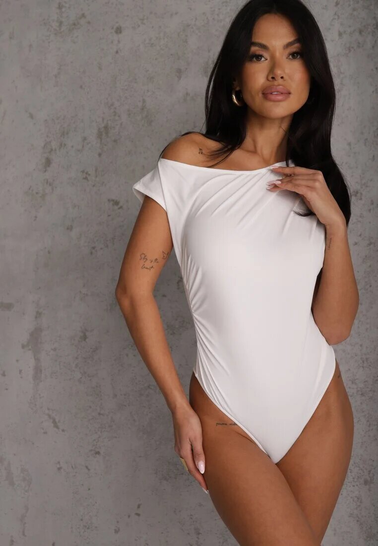 elsa.m by may Body Alb cu Croi Asimetric cu Drapaj Asintlia