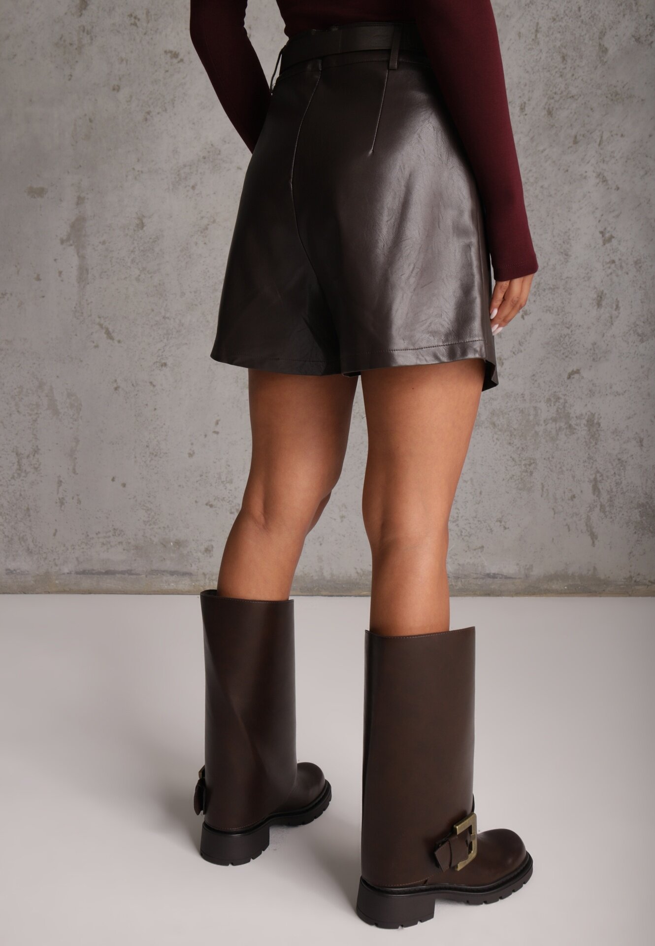 elsa.m by may Fustă-pantalon scurt asimetric cu curea Hamona Maro