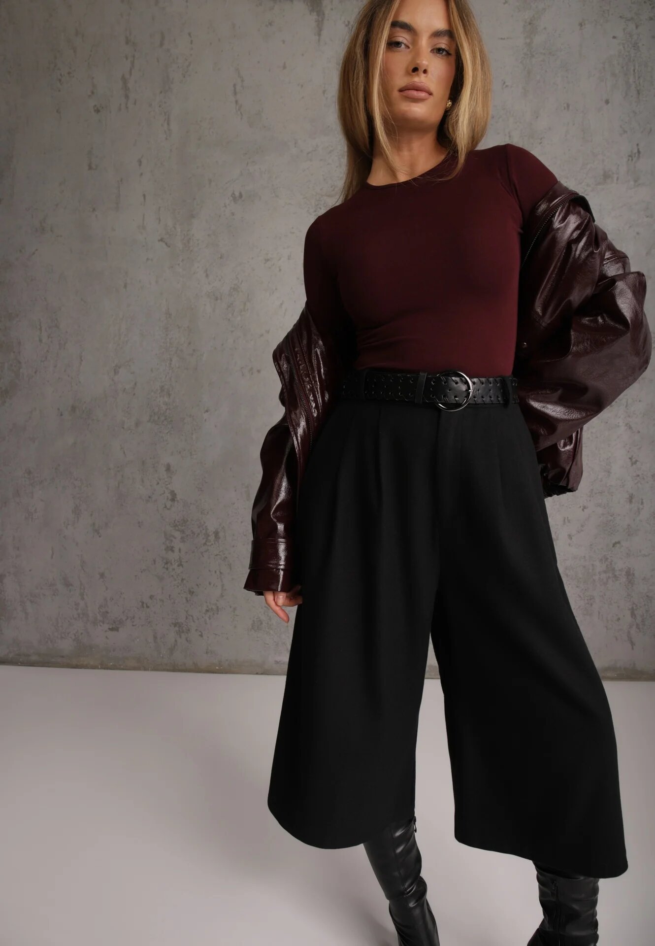 elsa.m by may Pantaloni culottes casual din vâscoză și bumbac cu curea cu cataramă Jumorla Negri