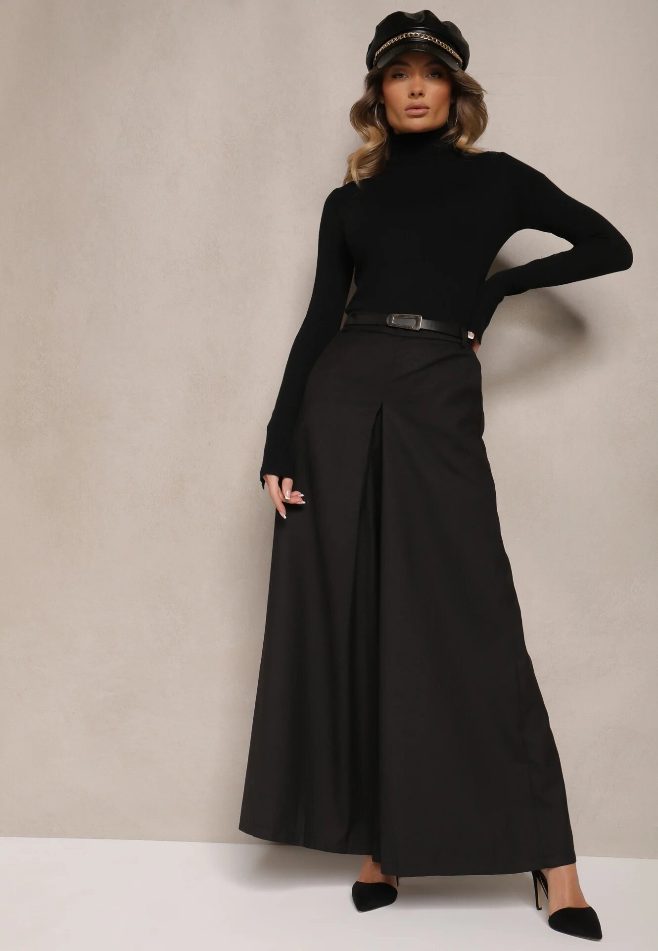 elsa.m by may Pantaloni negri culottes cu curea și croială largă cu aspect de fustă Aimleda