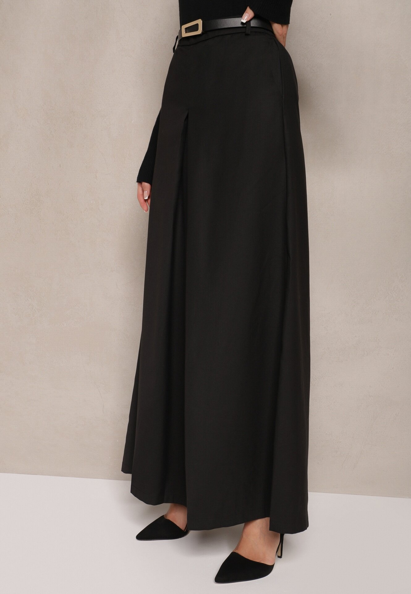 elsa.m by may Pantaloni negri culottes cu curea și croială largă cu aspect de fustă Aimleda