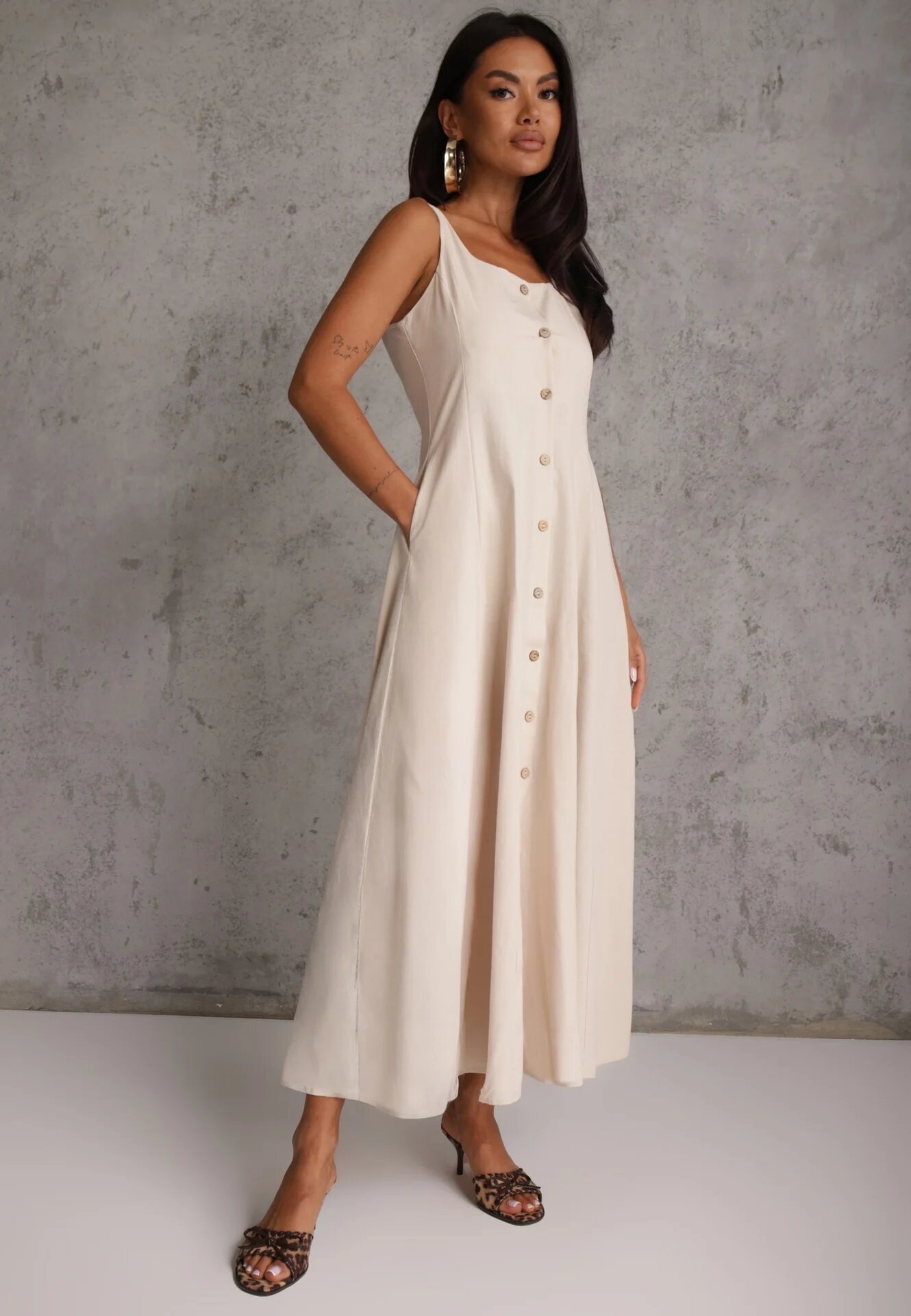 elsa.m by may Rochie Bej