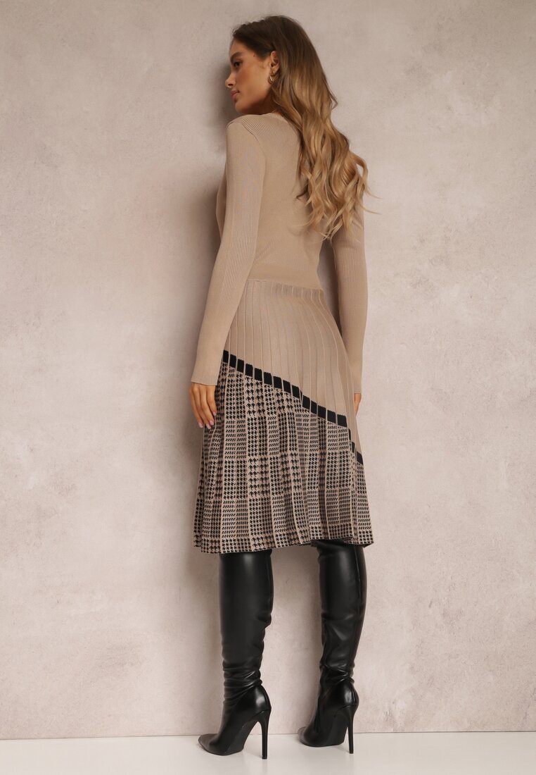 elsa.m by may Rochie Bej din Vâscoză cu Tiv Plisat Dellusha