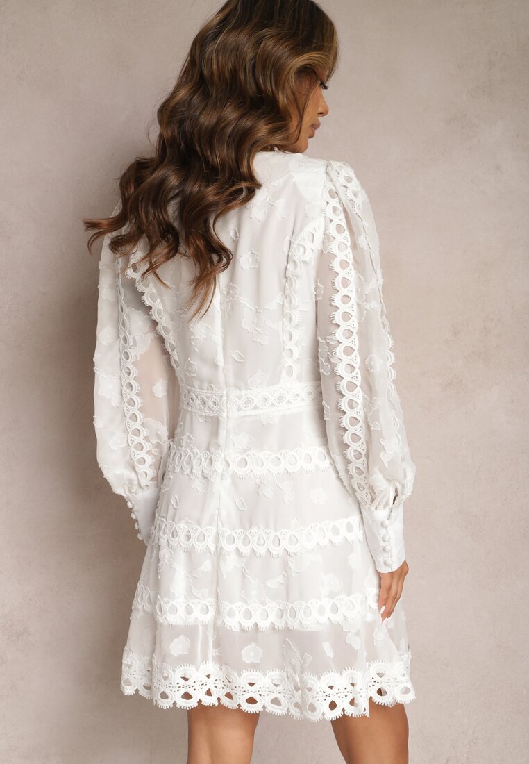 elsa.m by may Rochie Mini Brodată Albă cu nasturi și inserții ajurate Albastra