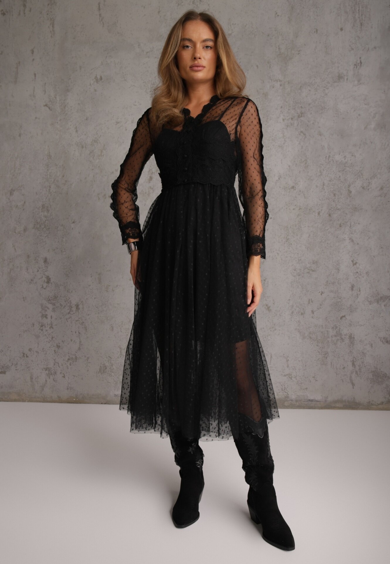 elsa.m by may Rochie Neagră Cloș Midi din Tulle cu Dantelă Rislaine