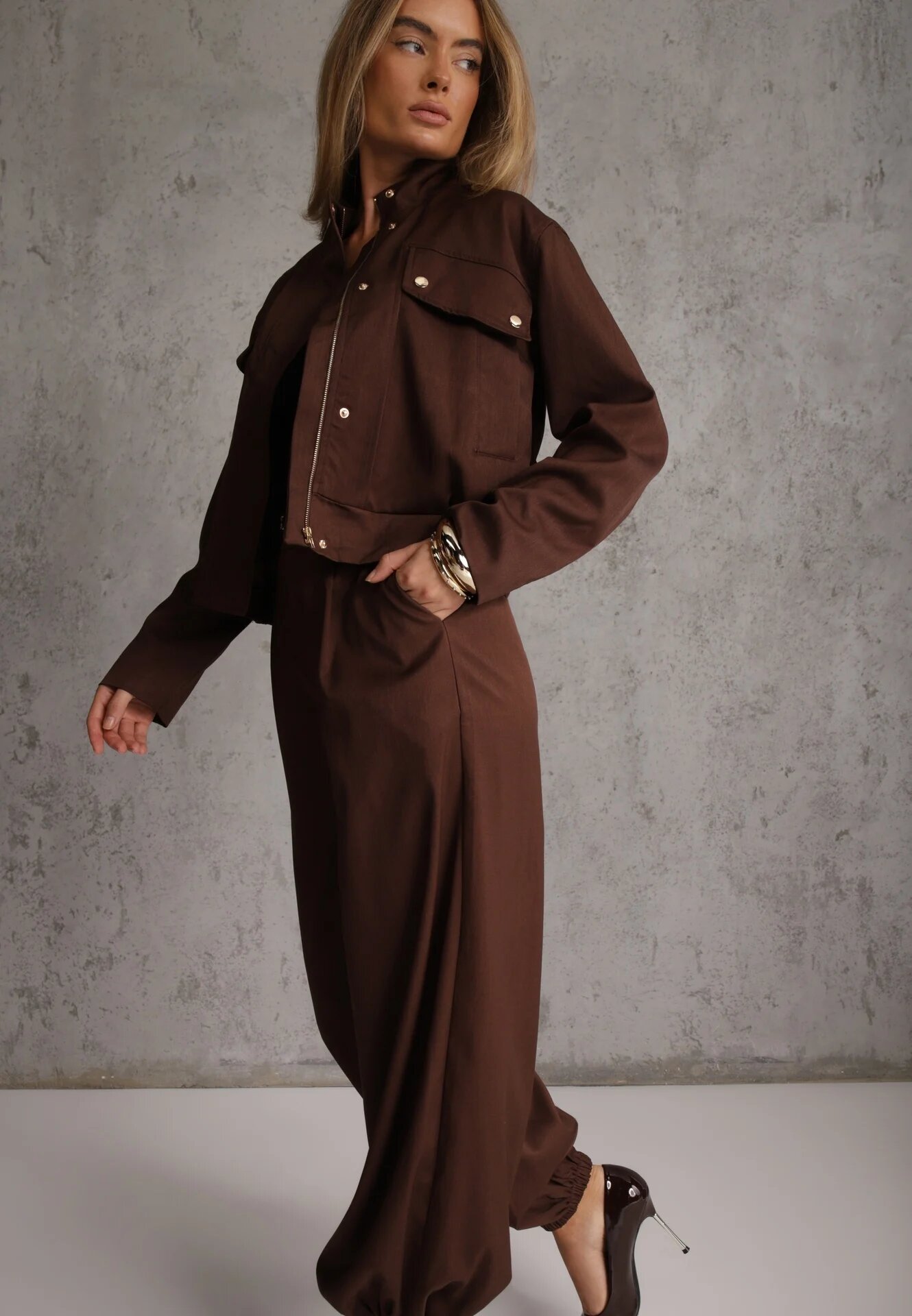 elsa.m by may Set casual Pantaloni harem și geacă bomber cu guler tip tunică și capse Finkastra Maro