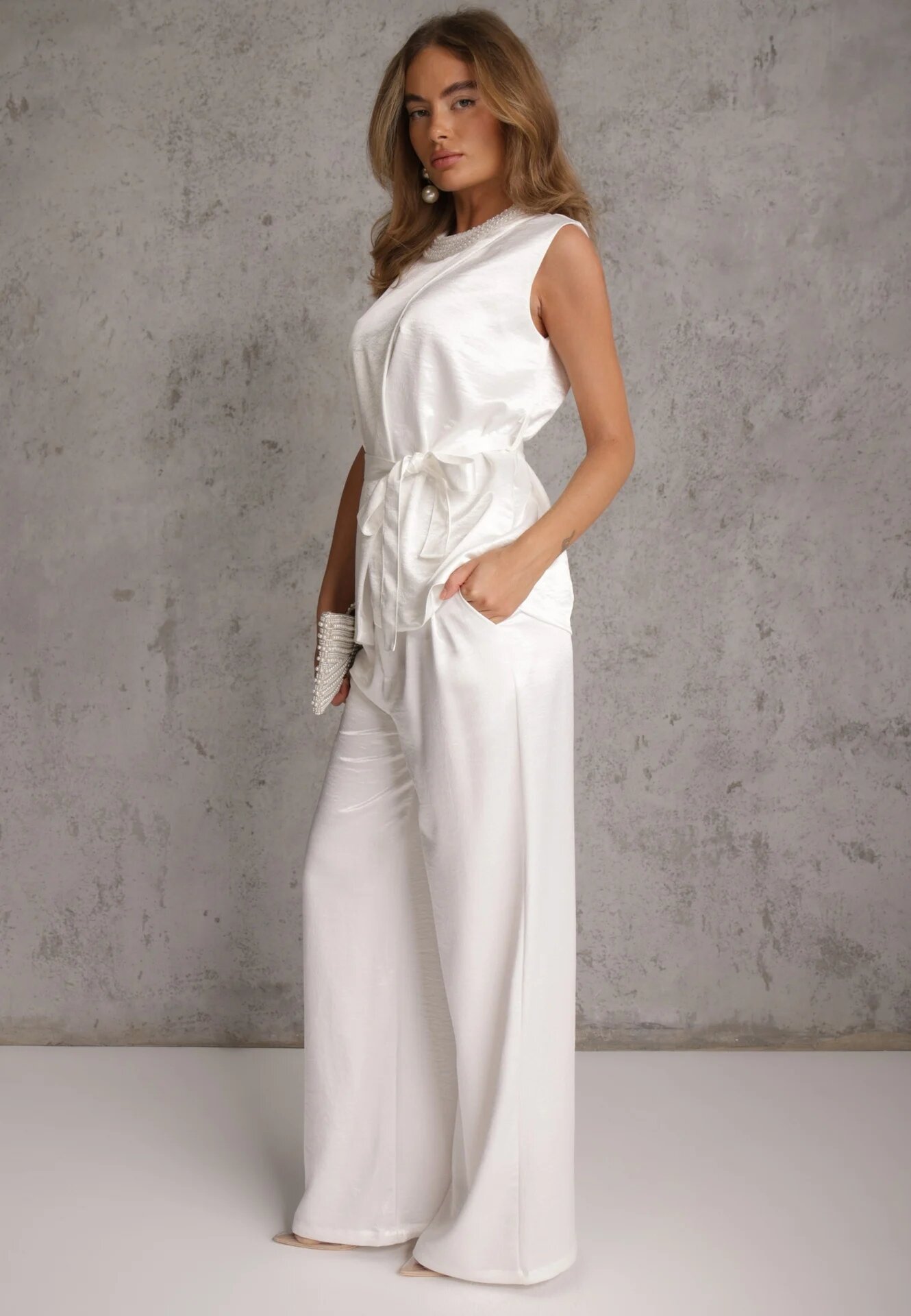 elsa.m by may Set elegant din material satinat bluză în stil kimono și pantaloni largi Adraxera Alb