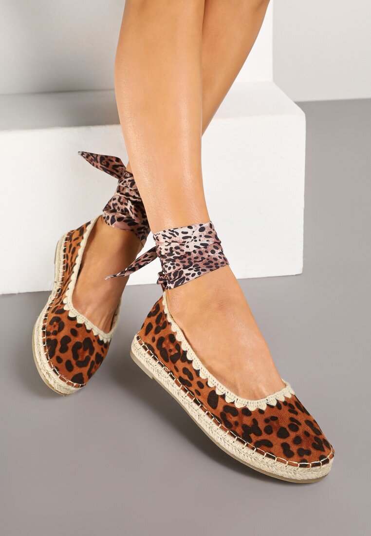  Espadrile panteră cu legătură cu model la gleznă decorate cu împletitură Lortevia