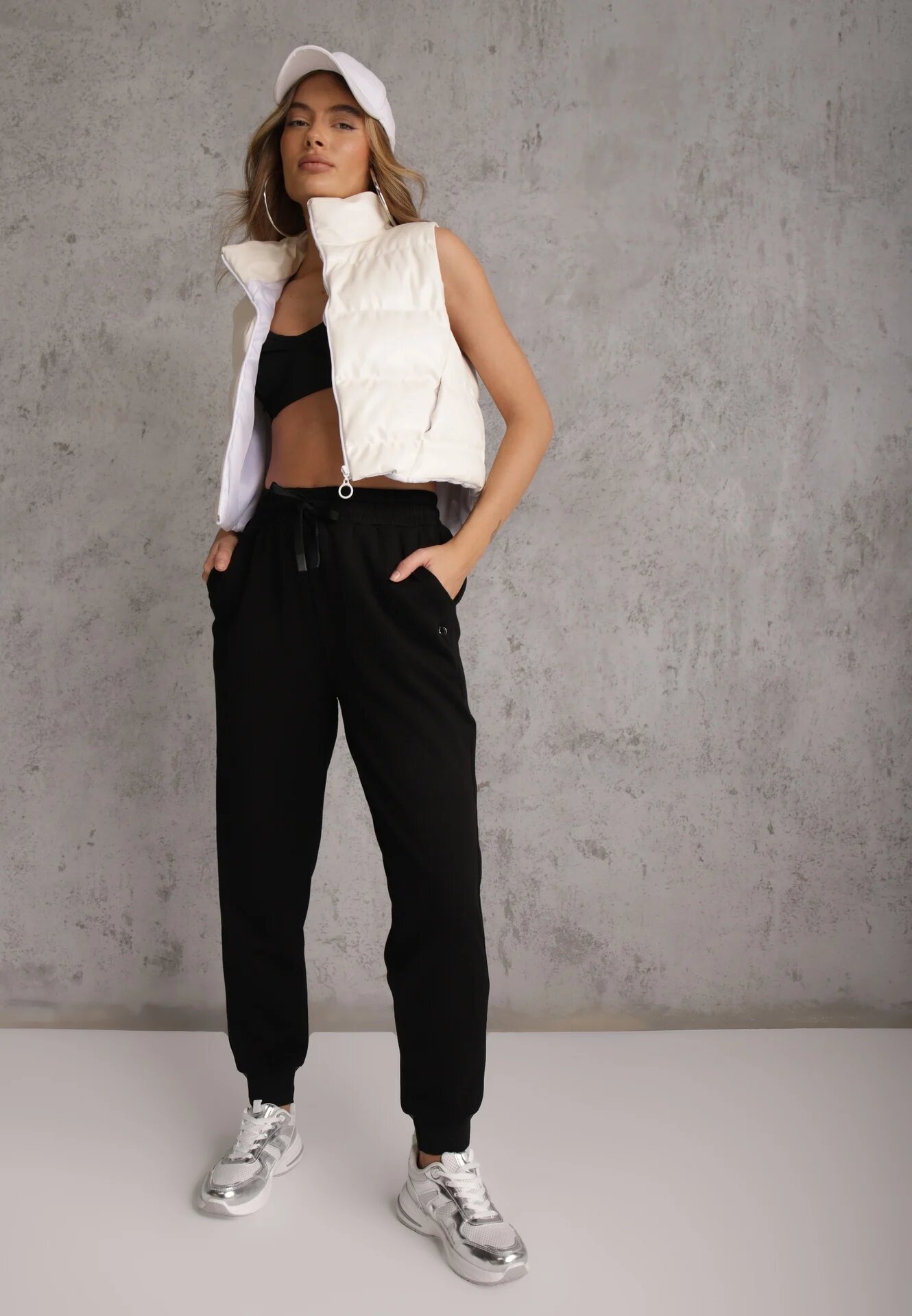 glo-story Pantaloni Isirona Negri