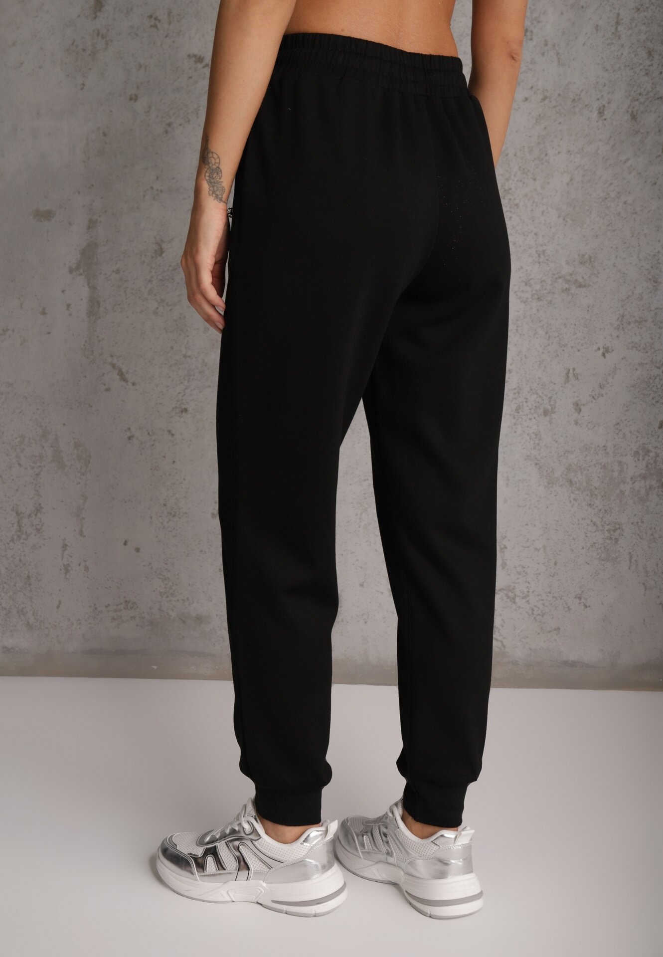 glo-story Pantaloni Isirona Negri