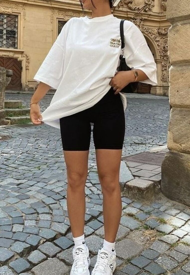 glo-story Pantaloni scurți Negri Sport Cicliști Striați High Waist Steiama