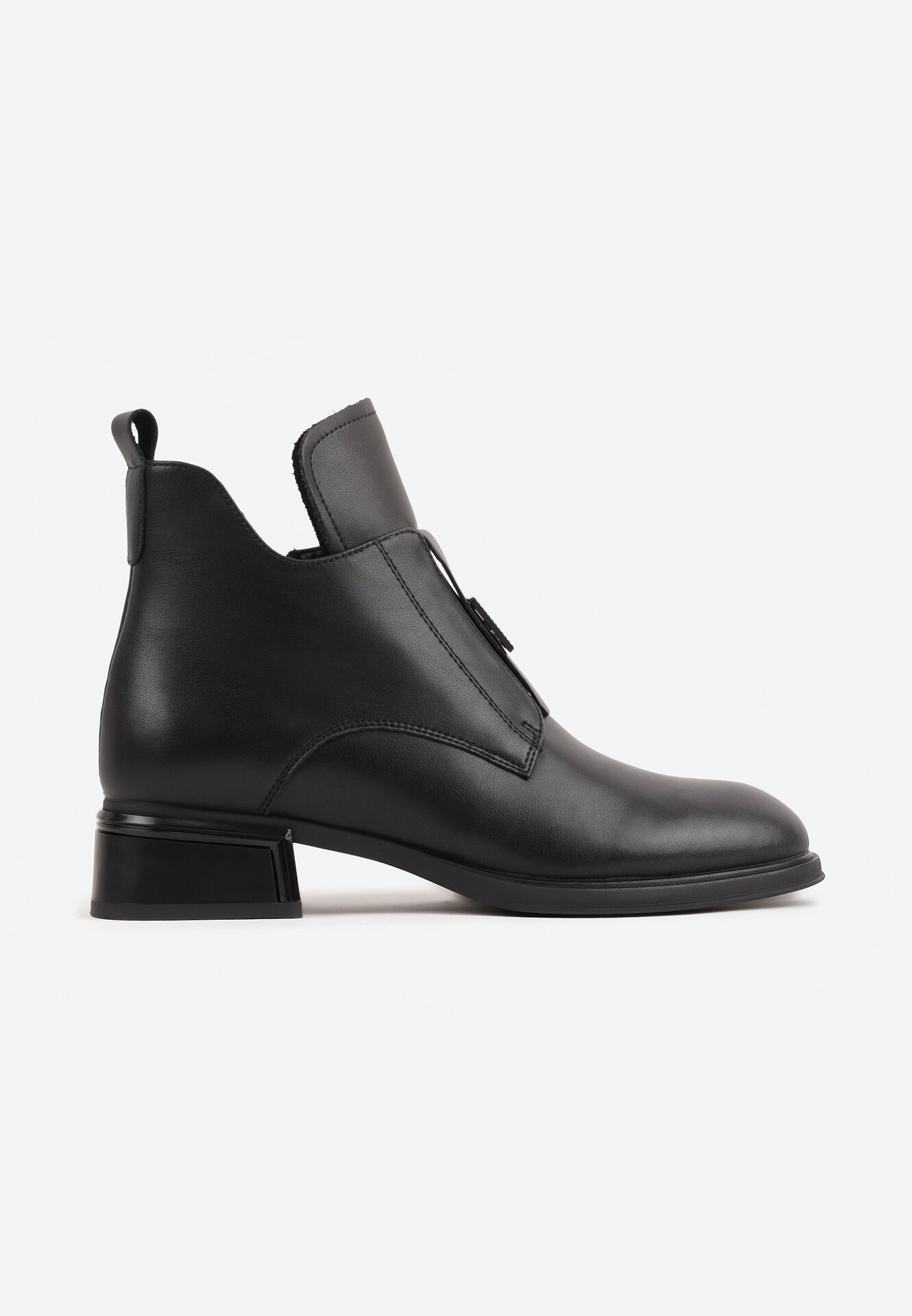 goodin Botine din piele naturală cu toc plat decorate cu aplicație și decupaje Gilith Negre