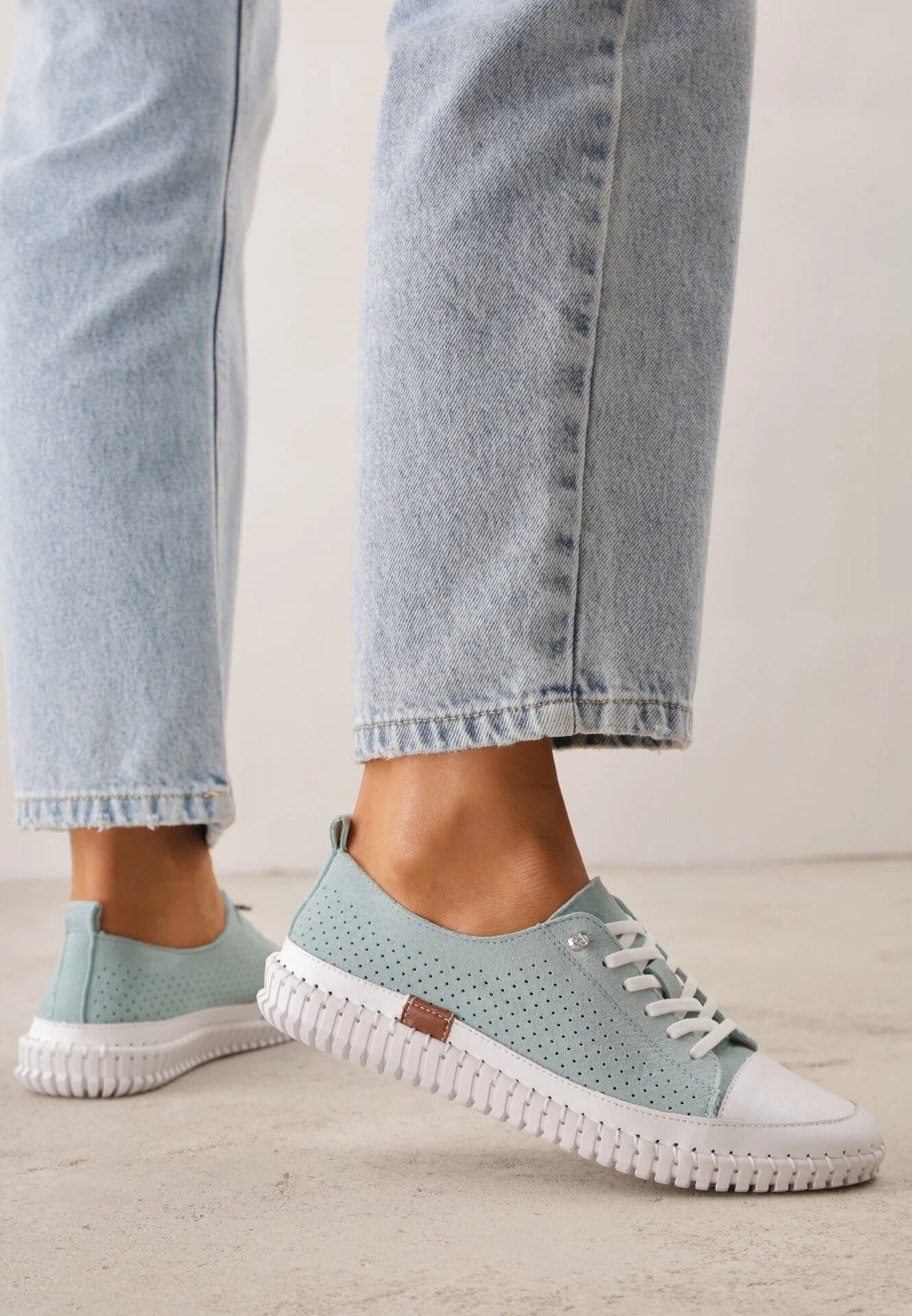 goodin Pantofi sport perforați din piele naturală cu talpă elastică Pigina Verde deschis