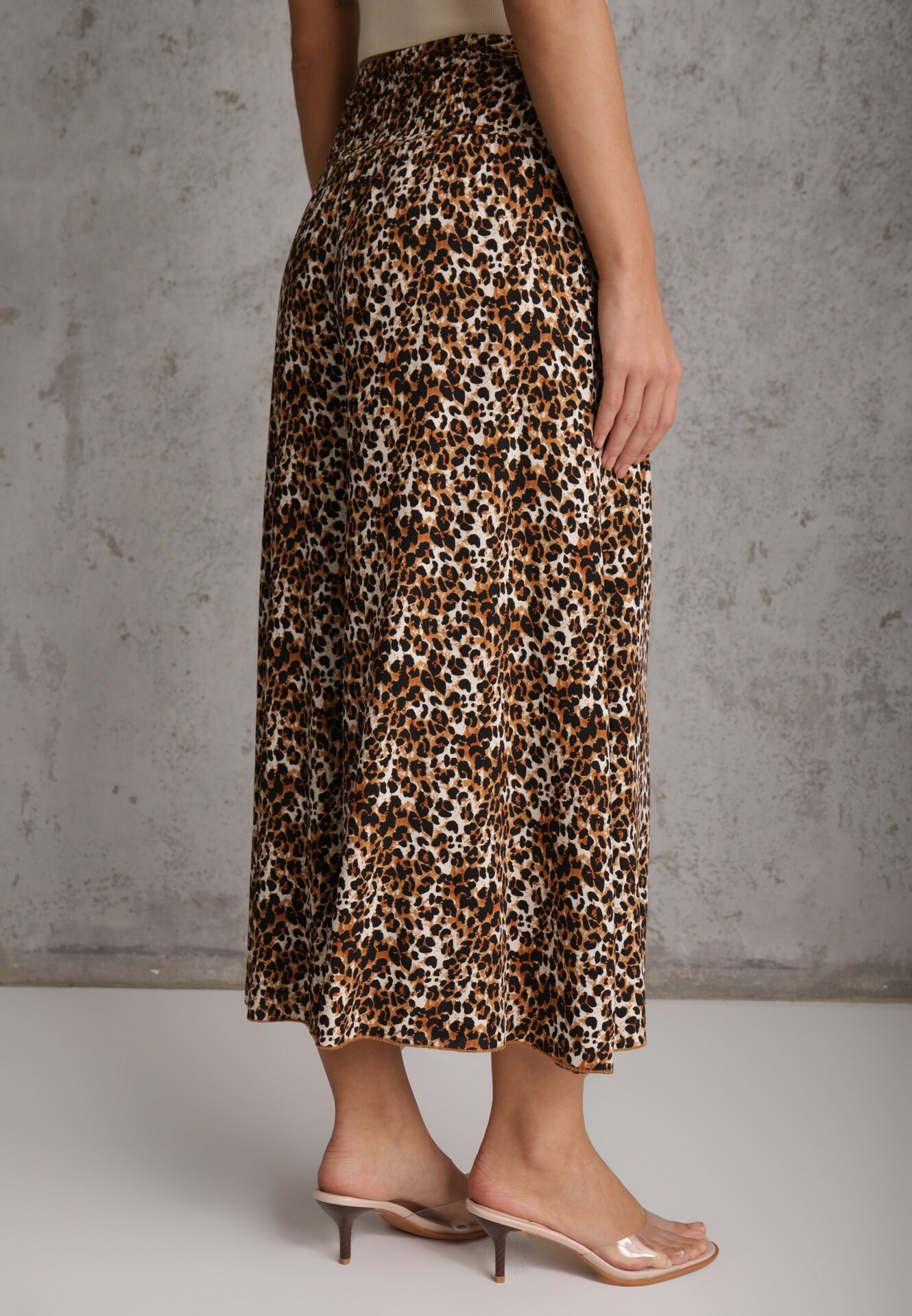 j.stars Pantaloni Maro Lărgi cu lungime 7/8 cu imprimeu leopard Rhina