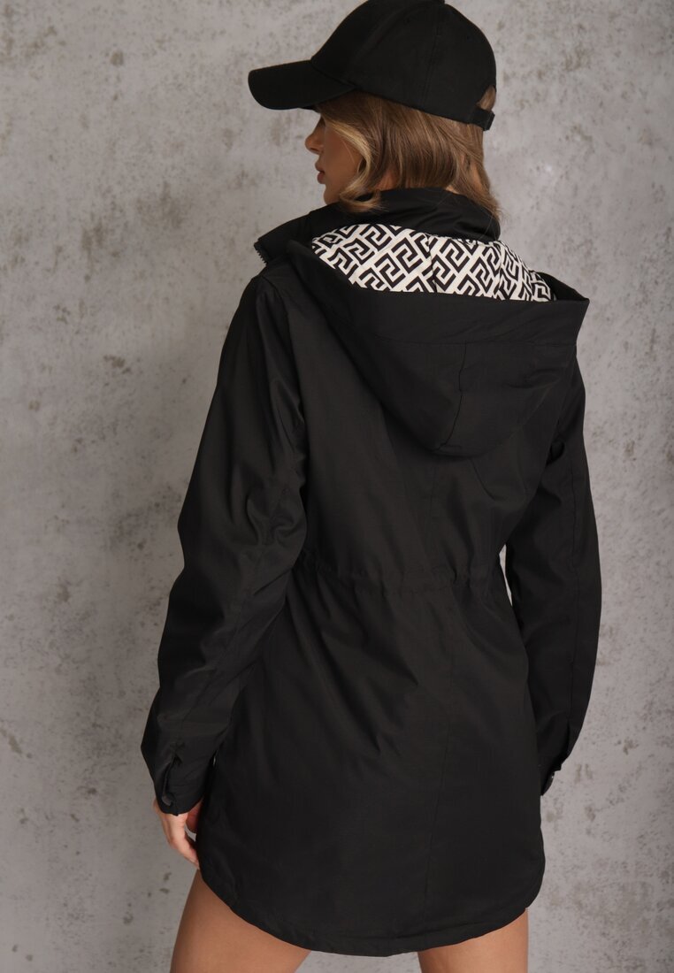 j.style Geacă Parka Neagră cu Glugă cu Model Original la Interior Tiosara