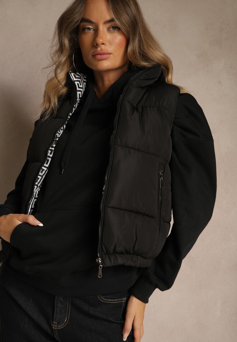 j.style Vestă Neagră Matlasată și căptușeală cu model în meandru Olerea