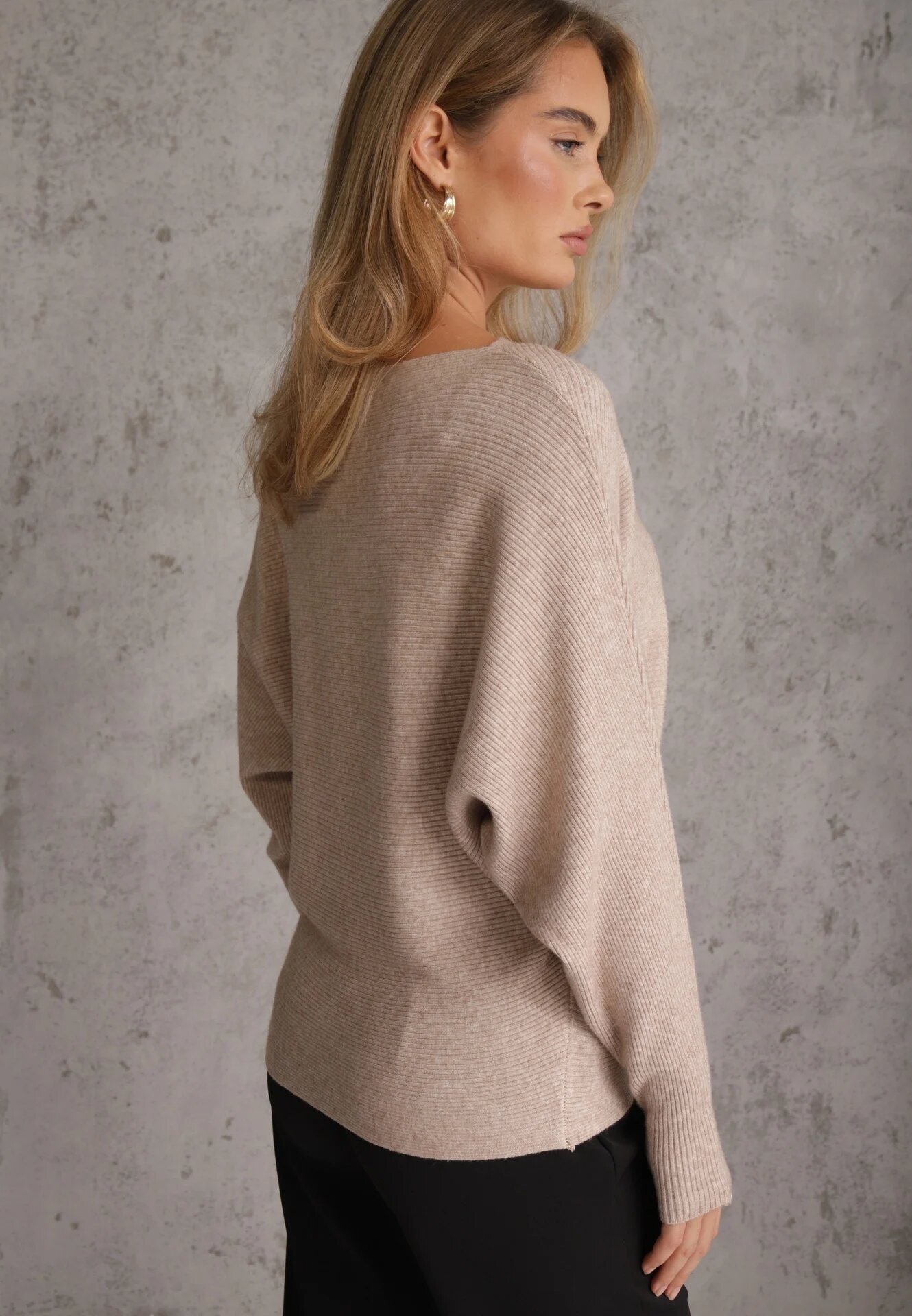 j&x Basic pulover batwing cu vâscoză Rosanel Bej
