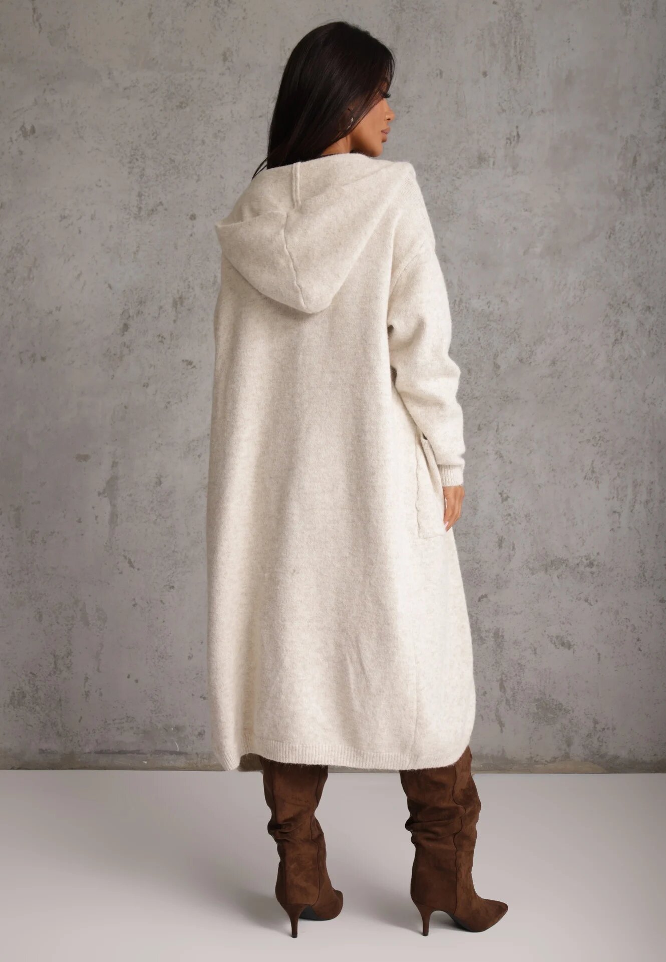 j&x Cardigan maxi neîncheiat cu lână cu glugă și broșă cu lanț Minvelda Bej