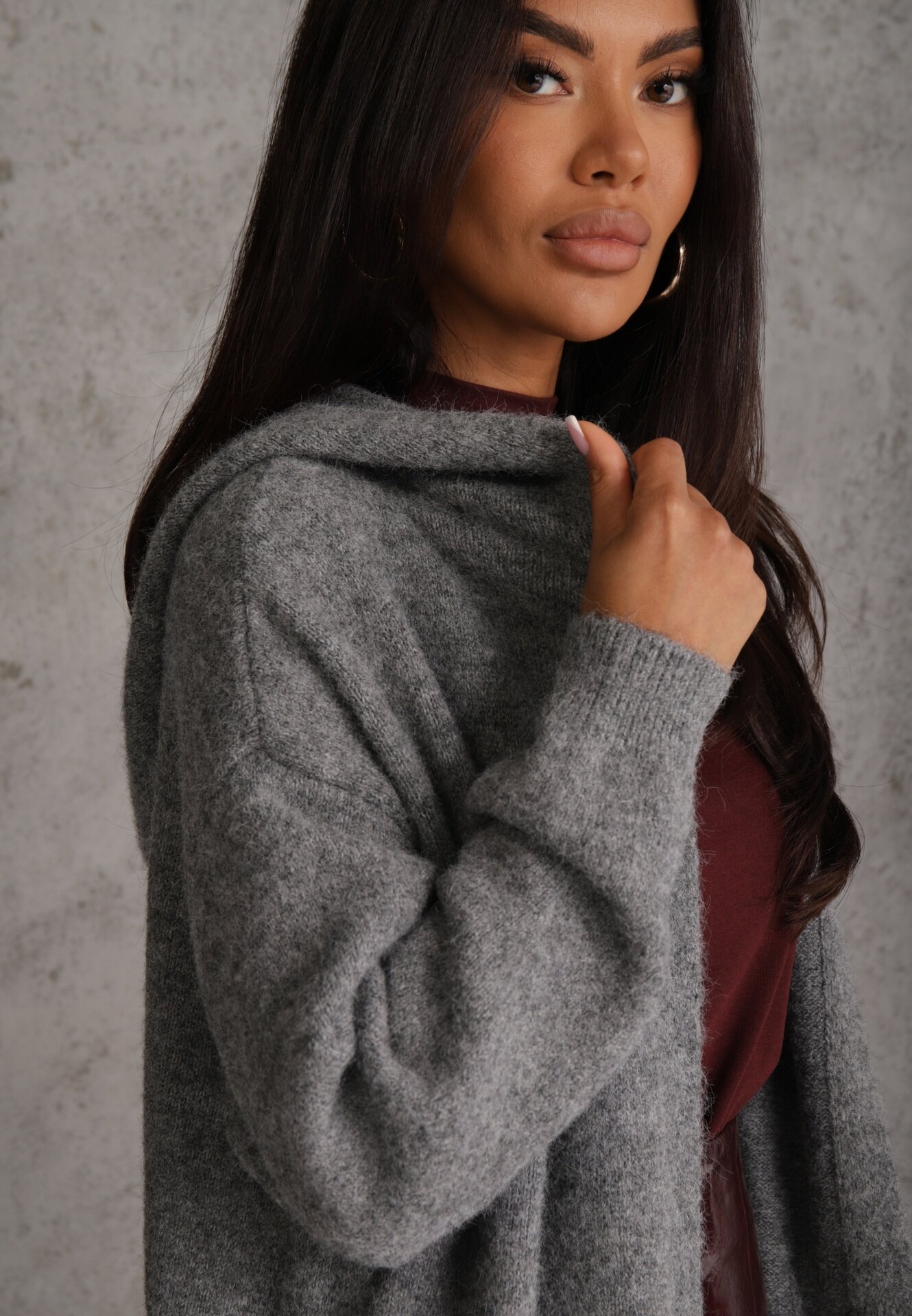 j&x Cardigan maxi neîncheiat cu lână cu glugă și broșă cu lanț Minvelda Gri
