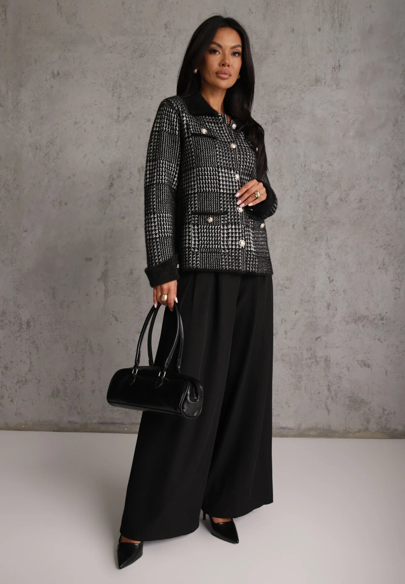 j&x Cardigan tweed cu lână cu nasturi bijuterie și buzunare cu clapă Alveme Negru