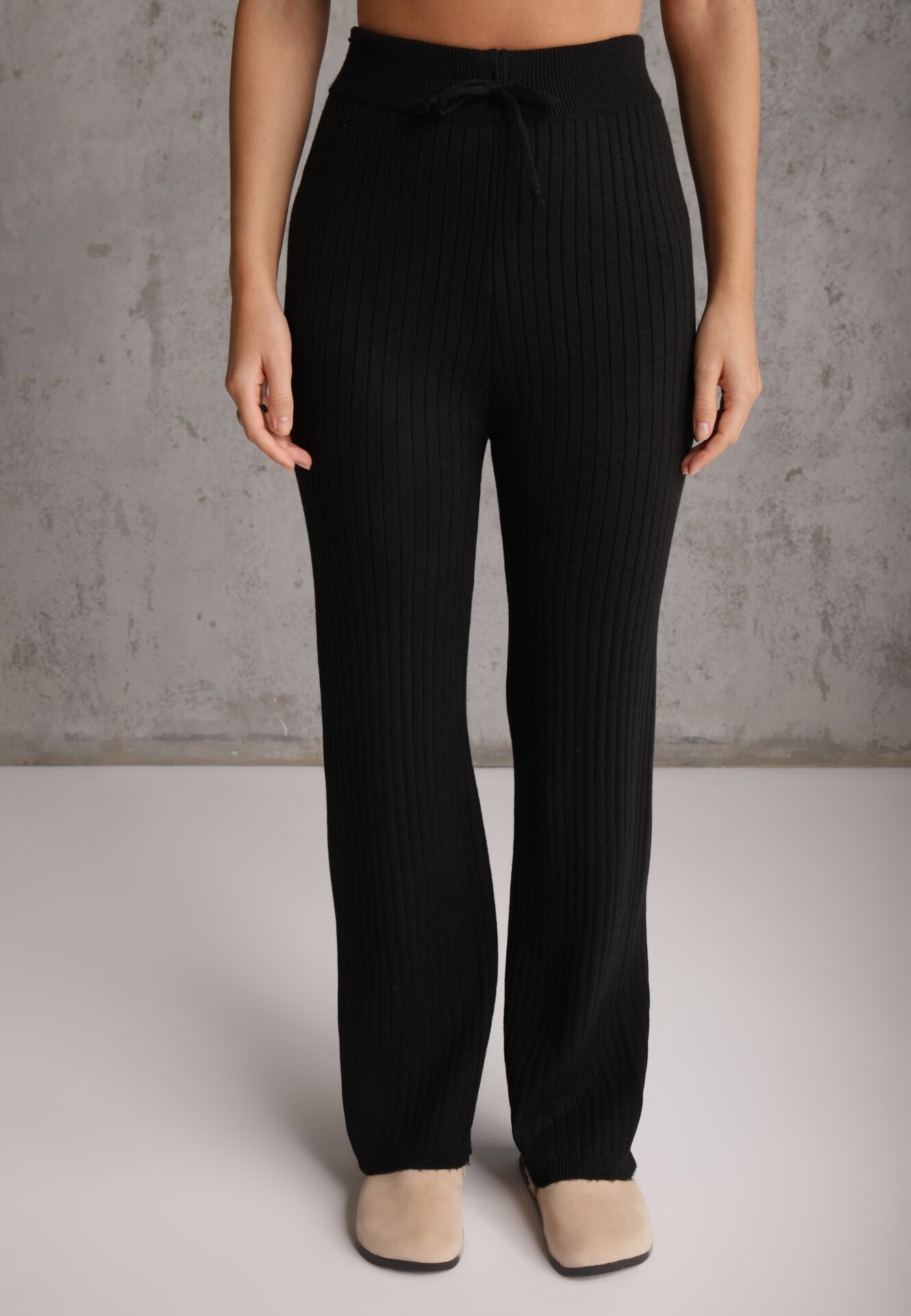 j&x Compleu din 3 piese din tricot cu bumbac: vestă cardigan și pantaloni Nordelia Negru