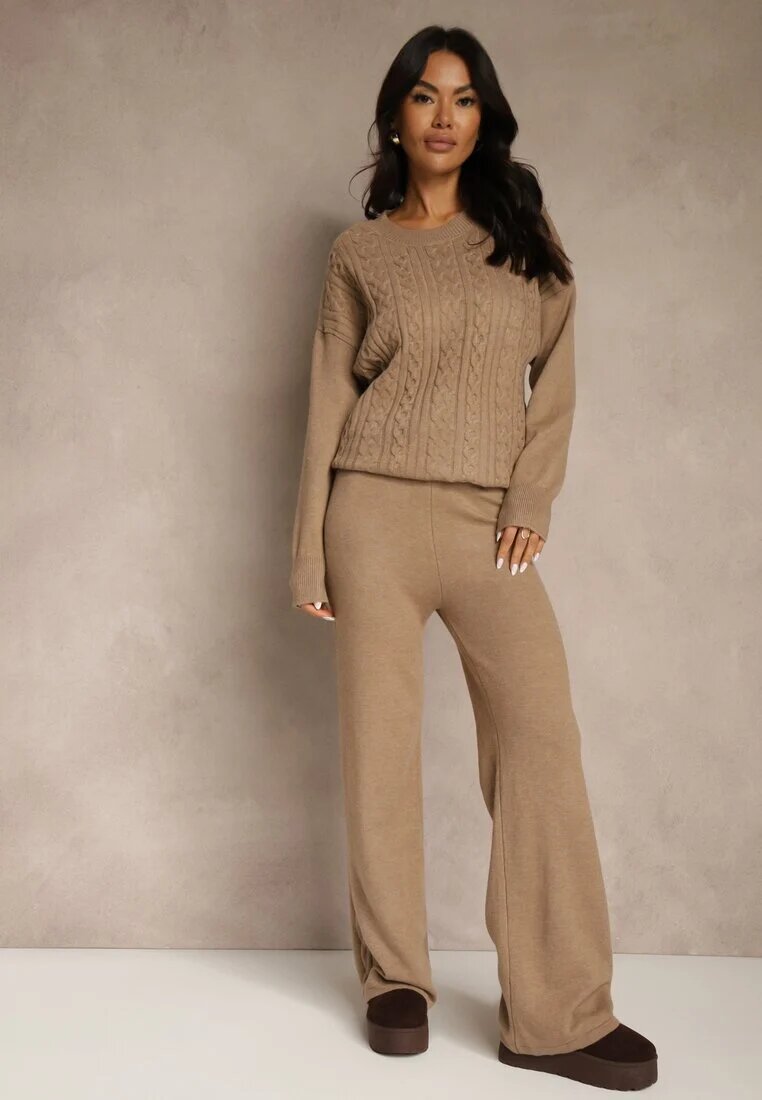 j&x Compleu tricotat bej închis cu lână cu model torsadat pantaloni și pulover Reinette