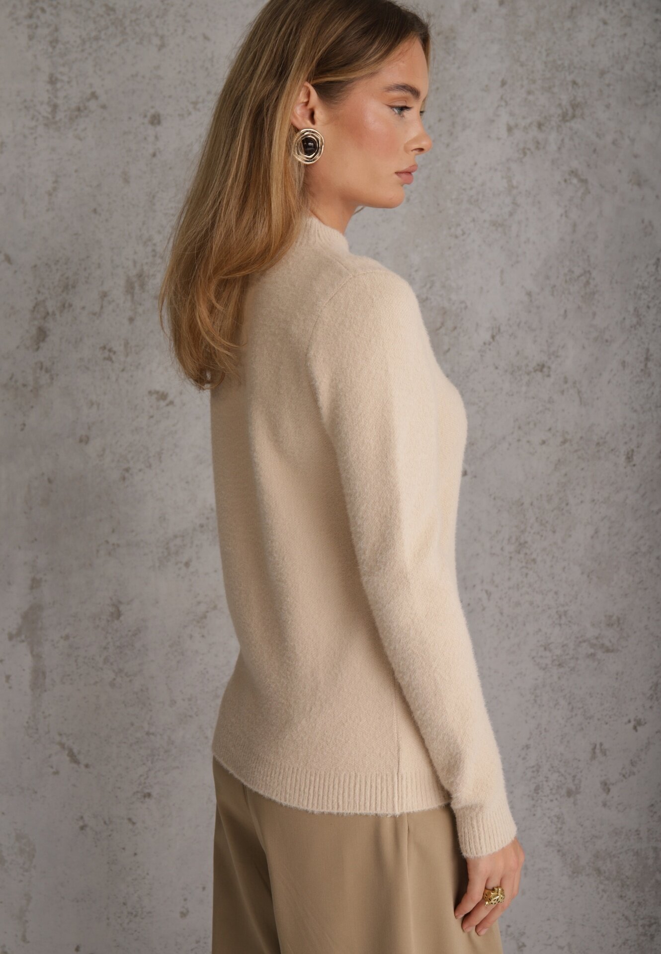 j&x Cu guler înalt cu lână decorat cu manșete striate în stil casual Katlina Bej