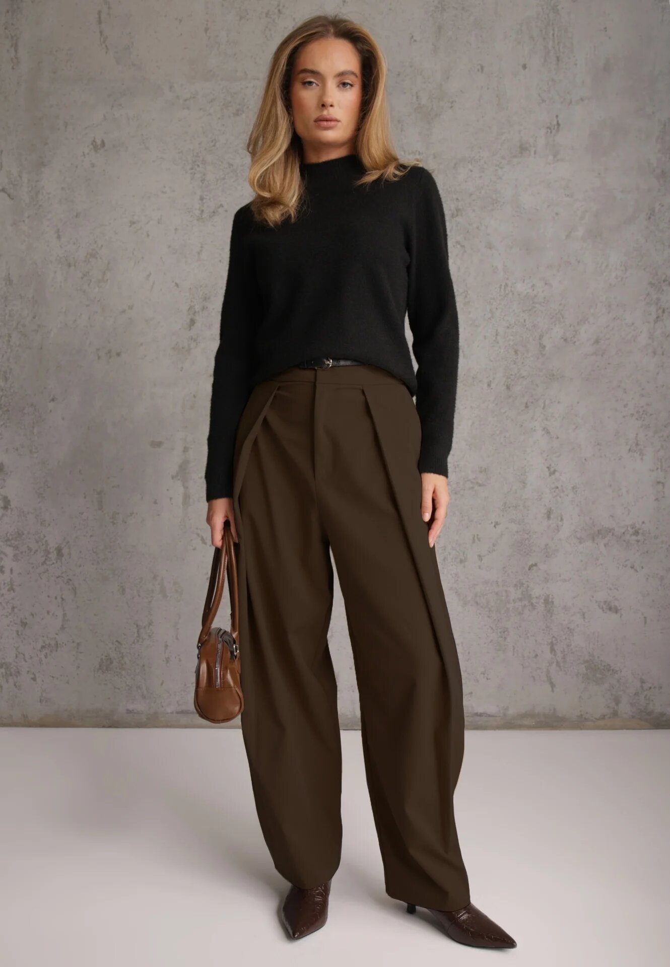 j&x Cu guler înalt cu lână decorat cu manșete striate în stil casual Katlina Negru