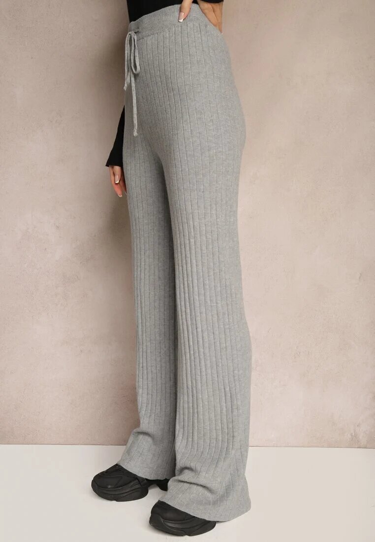 j&x Pantaloni gri din tricot cu nervuri cu croială largă și elastic în talie Emandoria