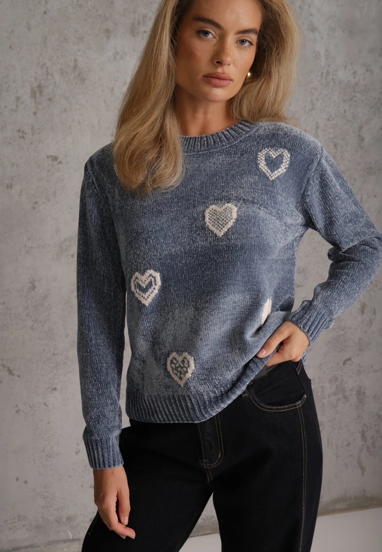 j&x Pulover cu bumbac și inimioare Veliko Albastru