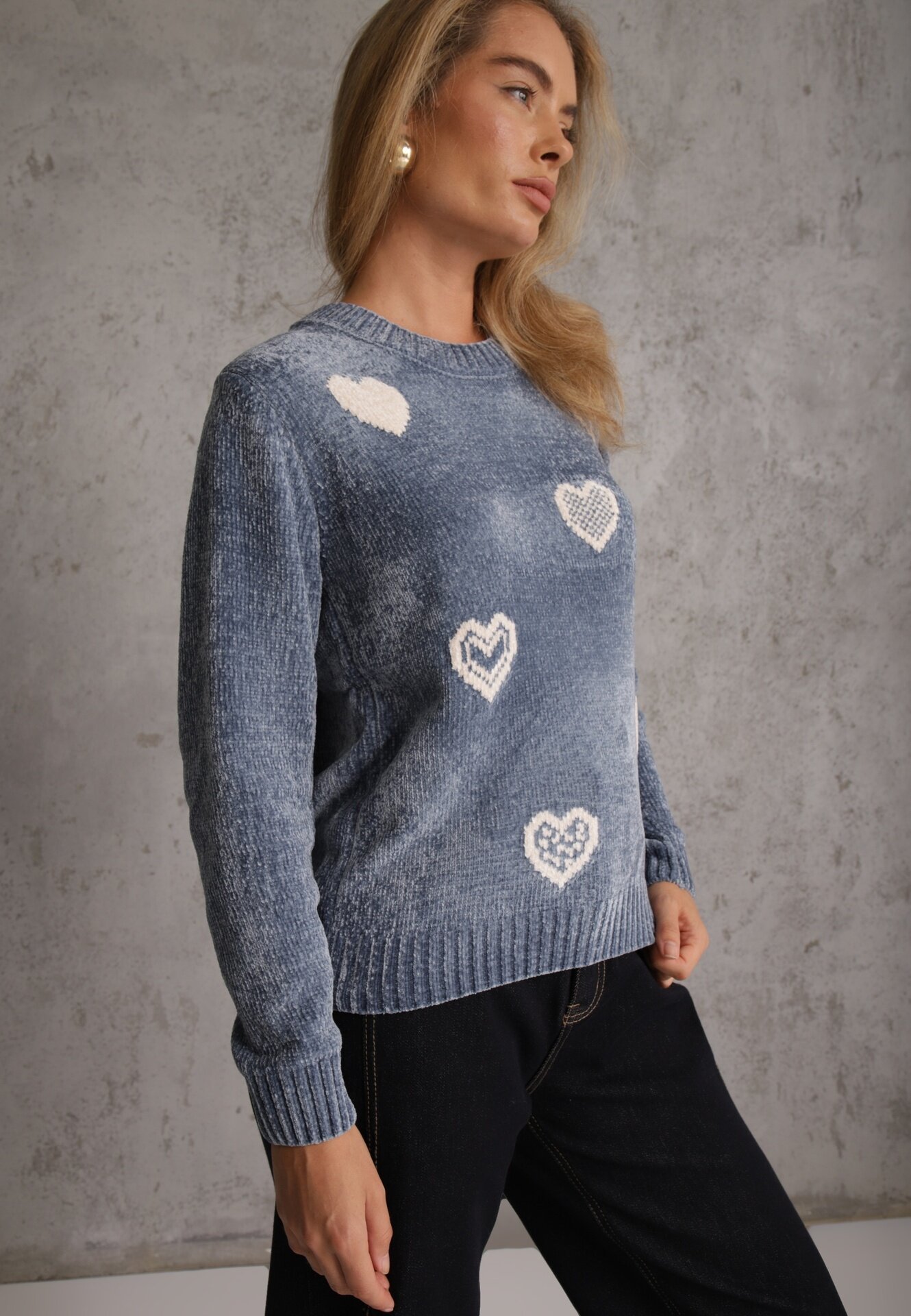 j&x Pulover cu bumbac și inimioare Veliko Albastru