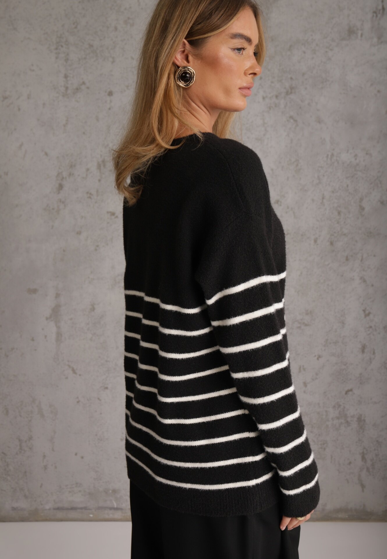 j&x Pulover cu lână în dungi Basic Margela Negru