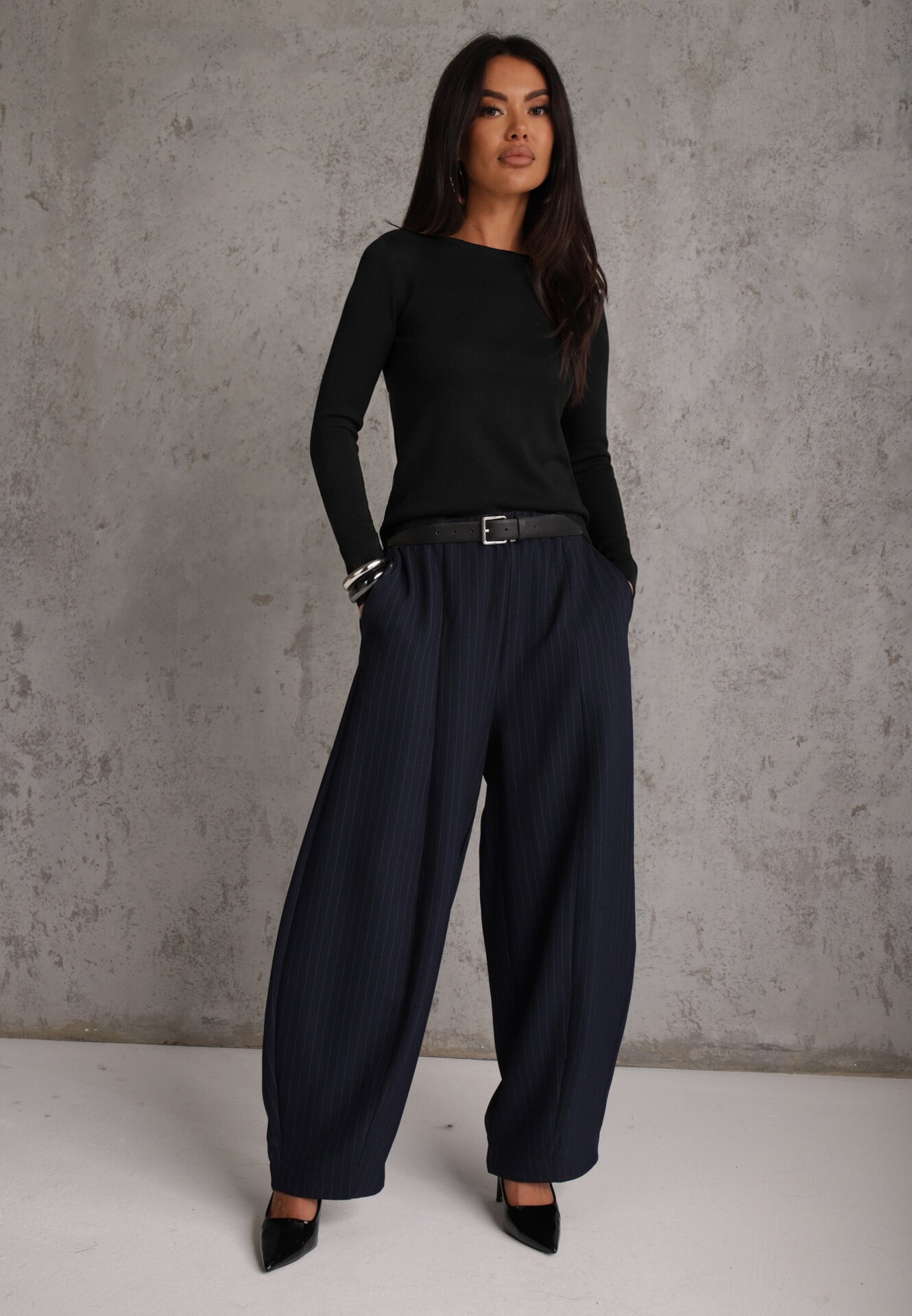 j&x Pulover din bumbac în stil minimalist Radeken Negru