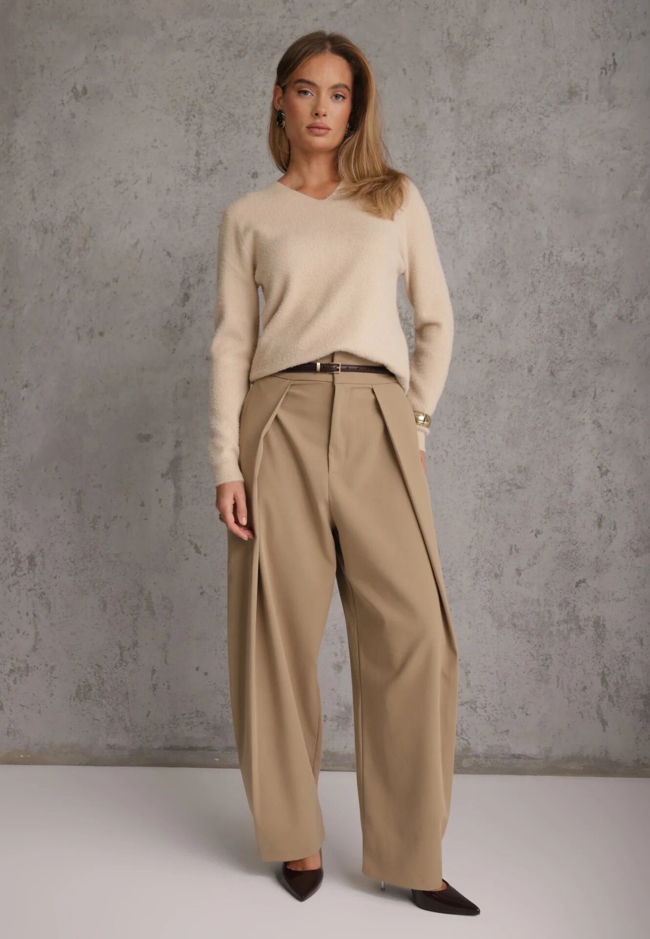 j&x Pulover din lână în stil minimalist Joslina Bej
