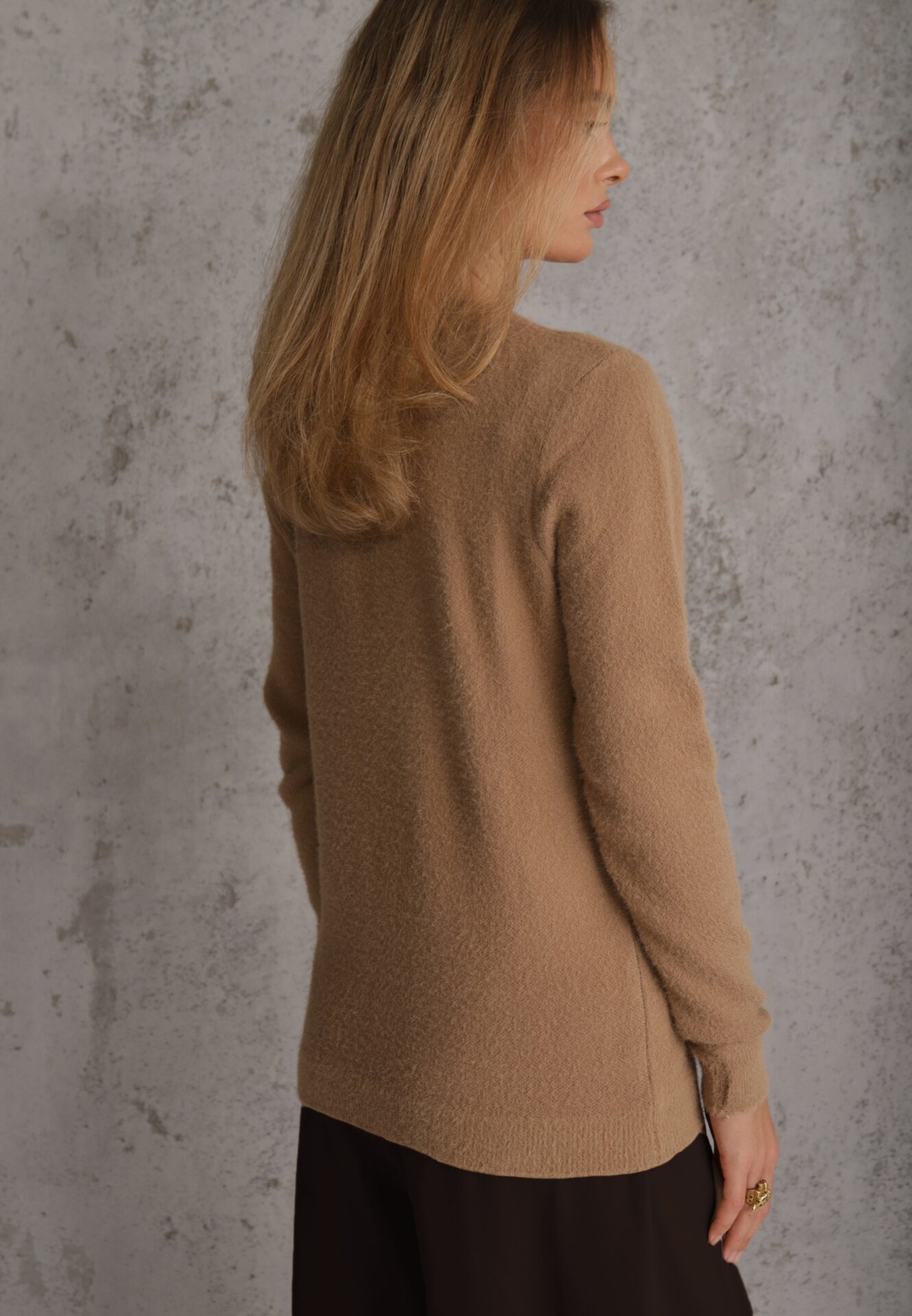 j&x Pulover din lână în stil minimalist Joslina Bej închis