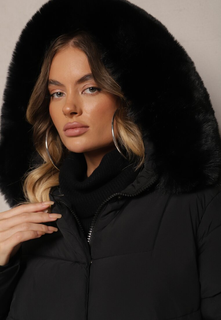 jstyle Geacă Neagră Matlasată cu croială boxy cu glugă cu finisaj de blană Venites