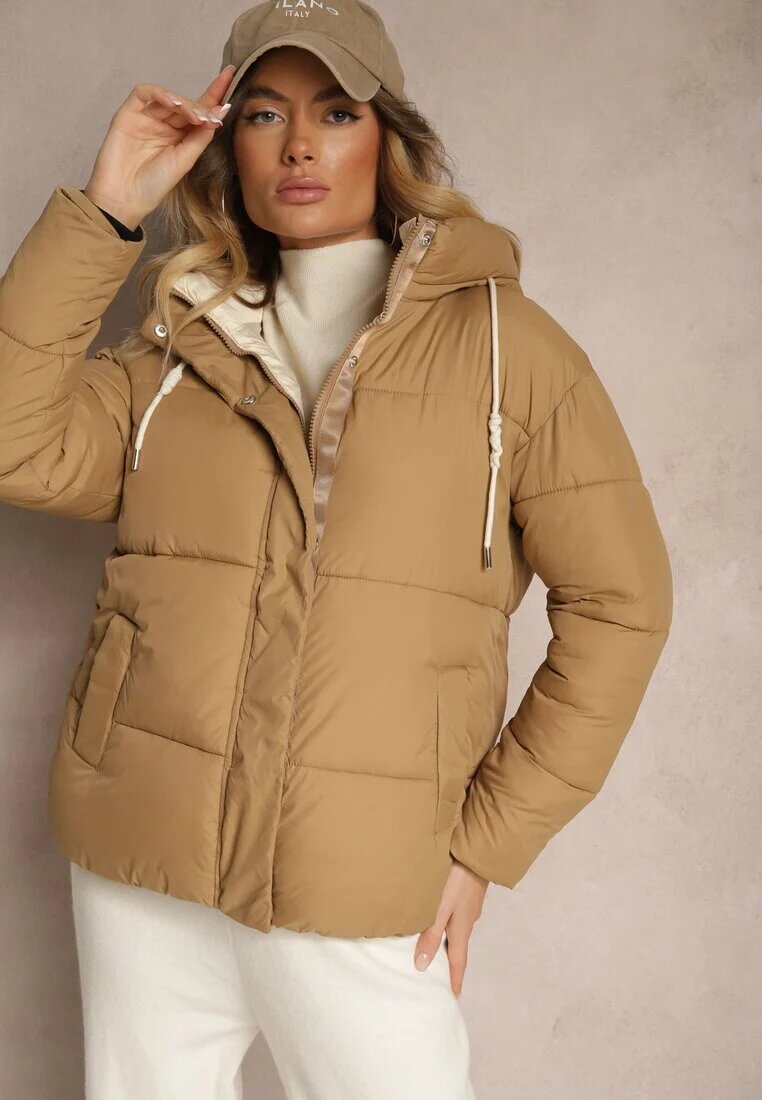 jstyle Geacă Tip cutie Bej deschisă cu glugă și buzunare decorată cu cusături matlasate Issenia