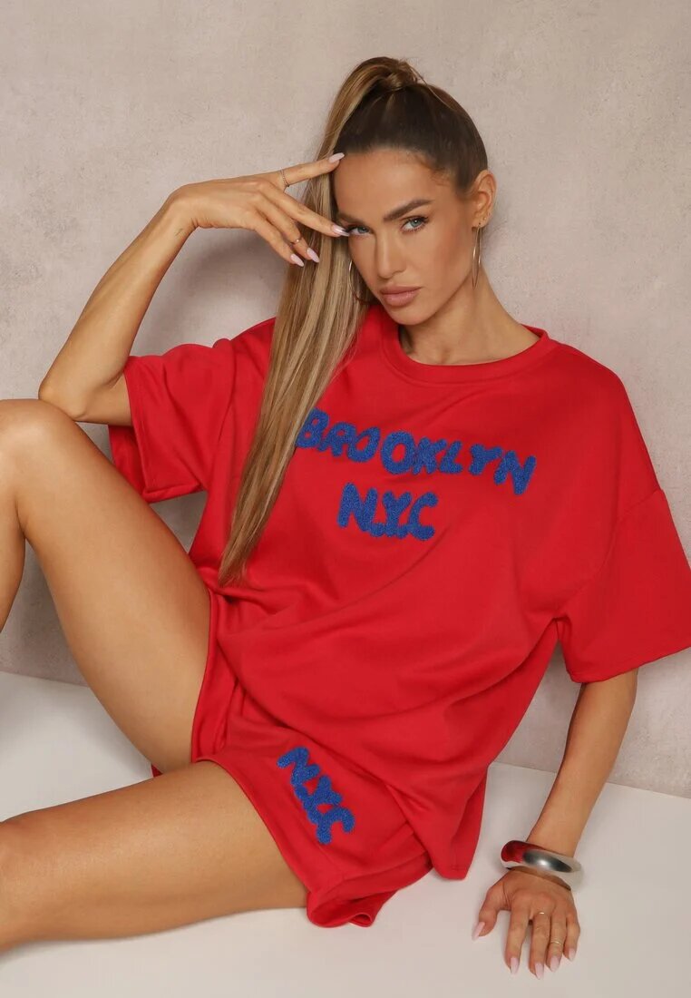 jumelle Compleu Roșu din Viscoză Croi Oversize Tricou și Pantaloni scurți Lirafina