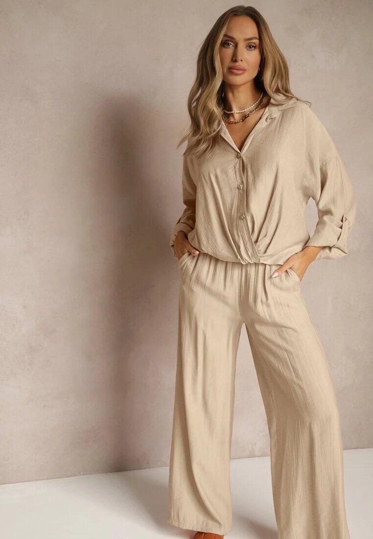 jumelle Set bej deschis din viscoză stil oversize pantaloni largi și cămașă lejeră cu nasturi Natinne