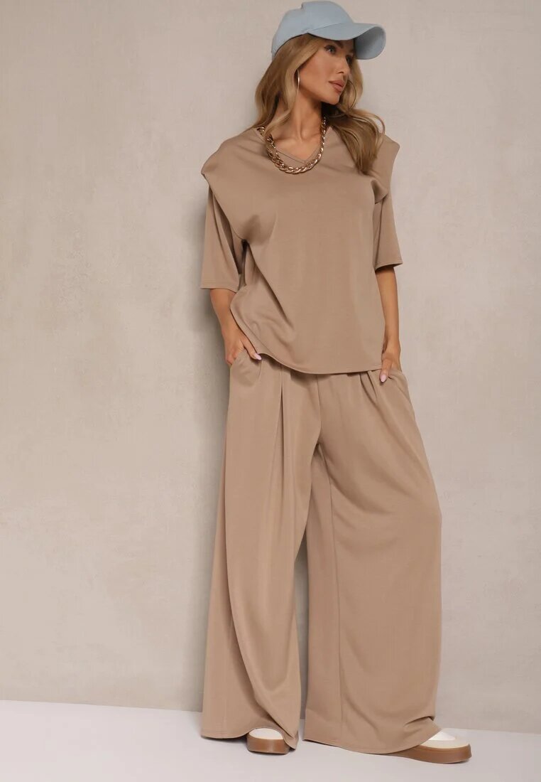 jumelle Set Bej din Viscoză Tricou cu decolteu în V și Pantaloni cu croială largă Zevline