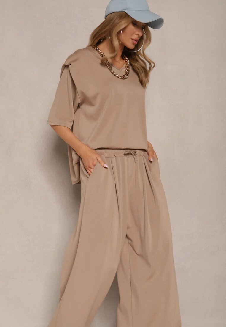 jumelle Set Bej din Viscoză Tricou cu decolteu în V și Pantaloni cu croială largă Zevline