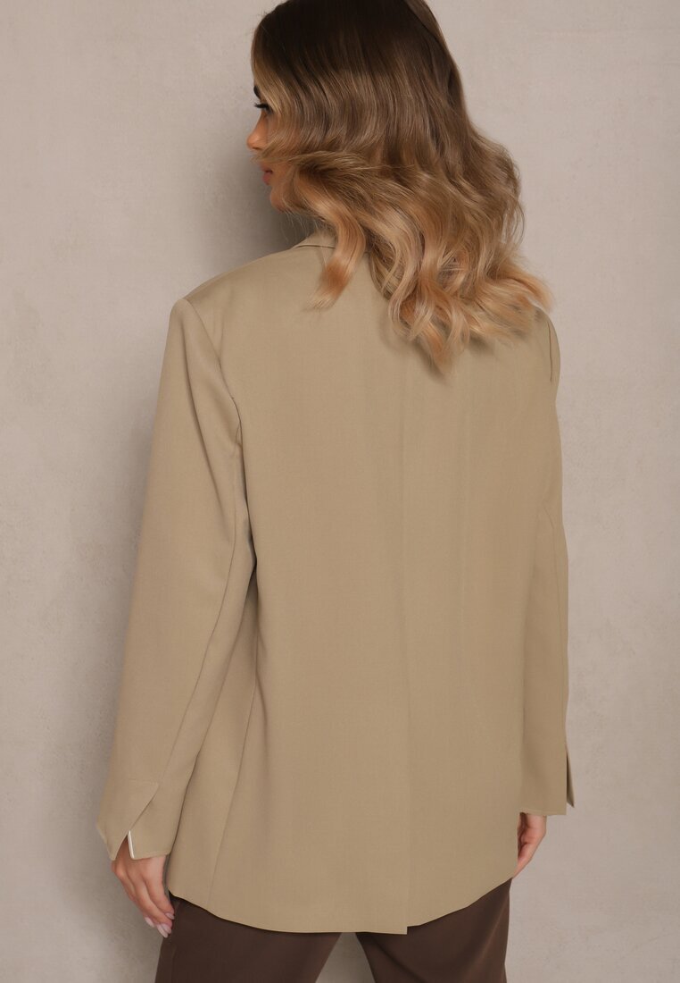 jusdepom Sacou Bej Oversize tip cutie cu două rânduri de nasturi și nasture suplimentar Pasmira