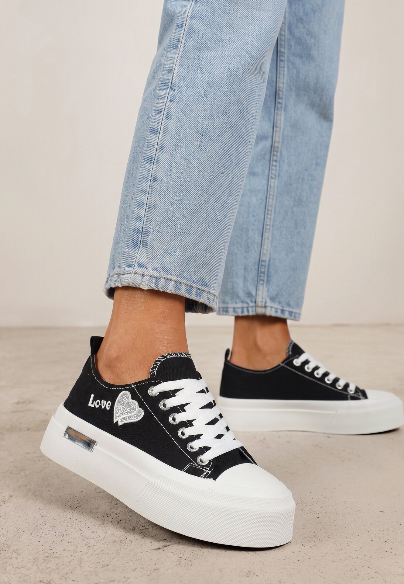 lady glory Adidași Negri cu platformă cu inscripție decorativă și inimă Laviere