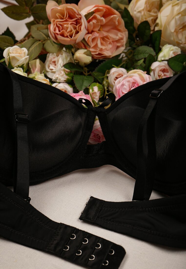 love magnolia Sutien Negru Push Up Decorat cu Decupaje Laterale Biathy