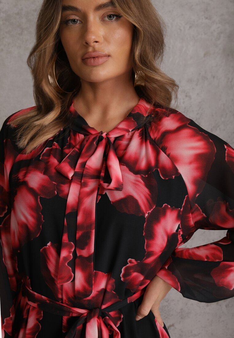 lovery Rochie Negru-Roșie cu croială dreaptă cu imprimeu floral decorată cu centură Acexia