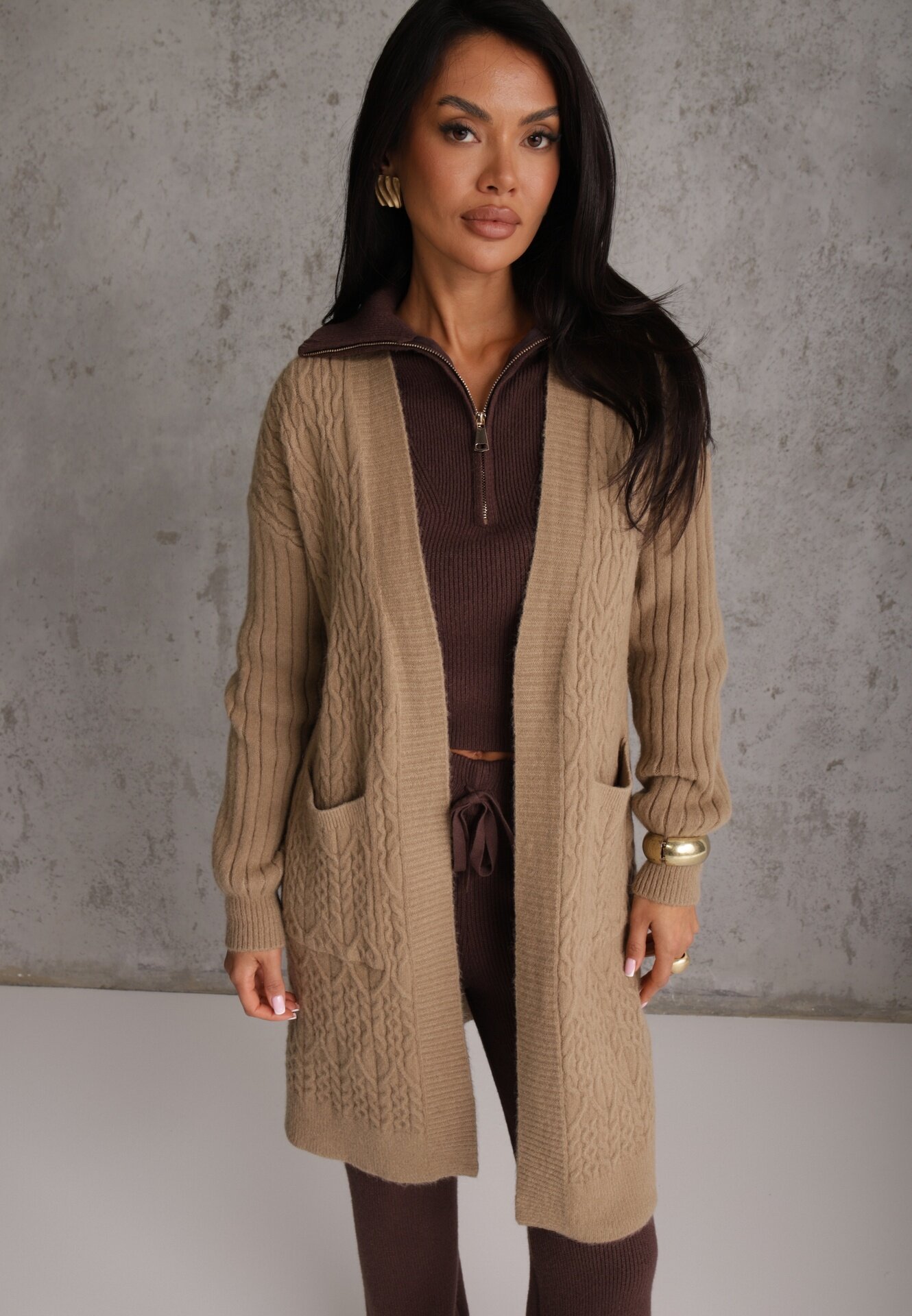 m&d fashion Cardigan lung decorat cu împletitură tip coadă de cal Nyrentia Bej
