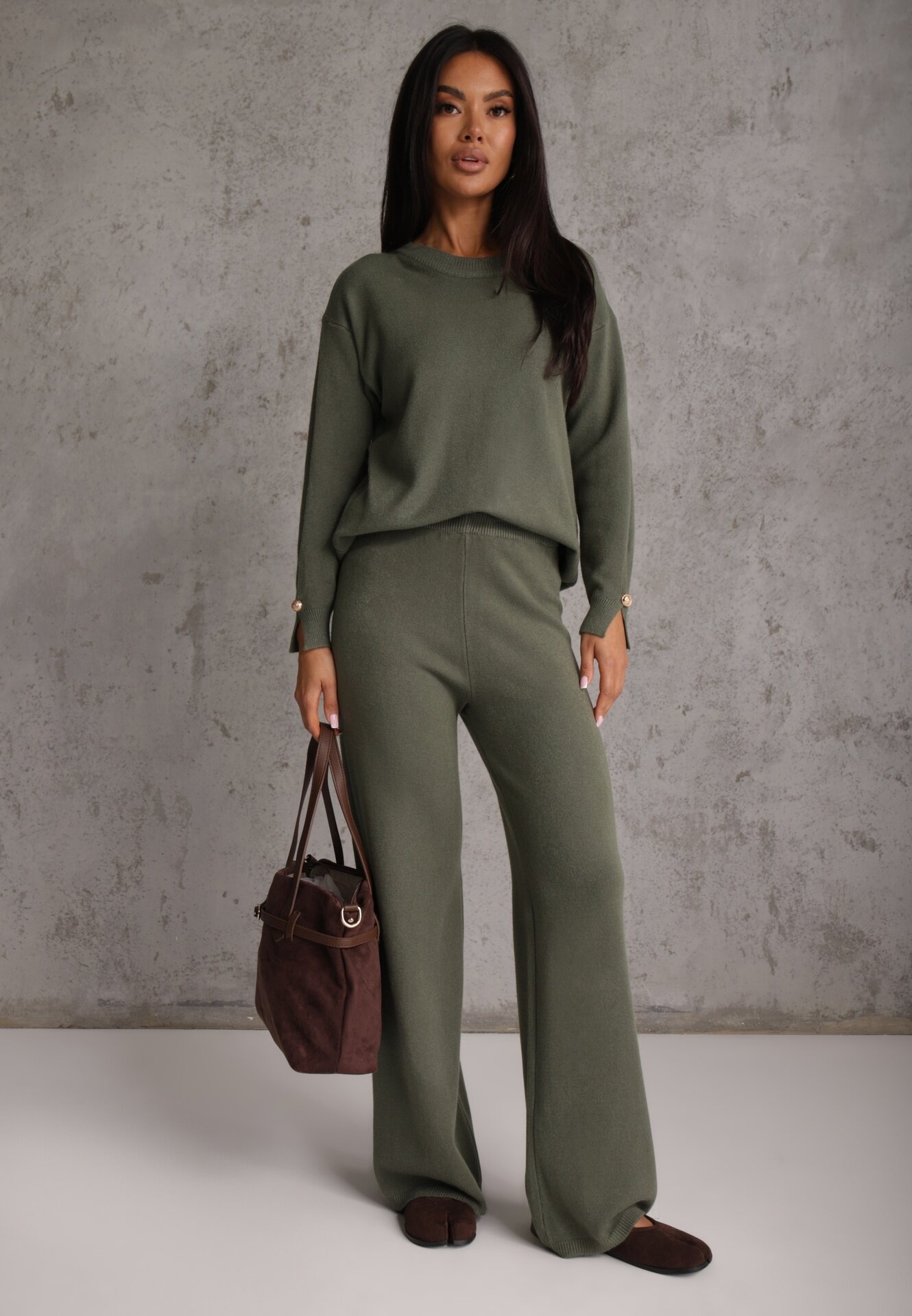 m&d fashion Compleu tricotat cu vâscoză pantaloni drept și pulover cu manșete cu nasturi Venturo Bej Verde închis