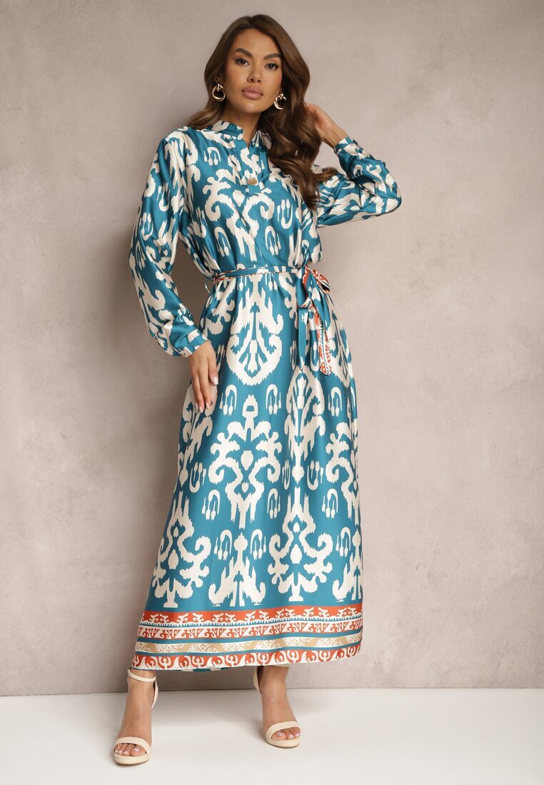 m&d fashion Rochie Casetată Albastră De Satin Cu Cordon În Talie Cu Imprimeu Ornamental Tarosa