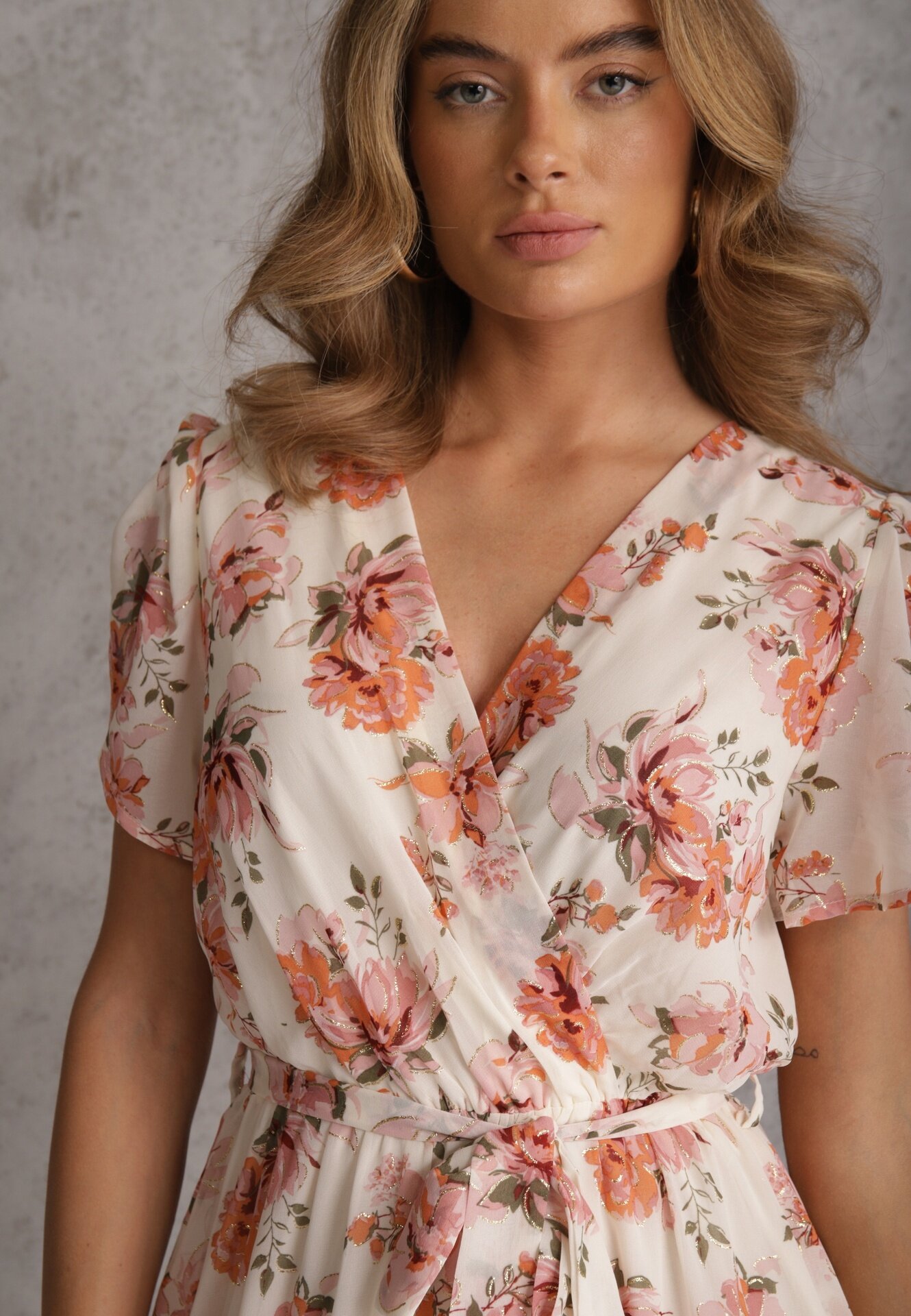 m&d fashion Rochie petrecută rozalie cu cordon în talie decorată cu sclipici Plumse